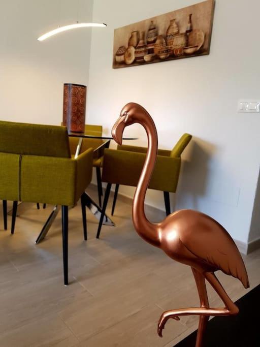 Beautiful Apartment In La Carihuela, Torremolinos Esterno foto
